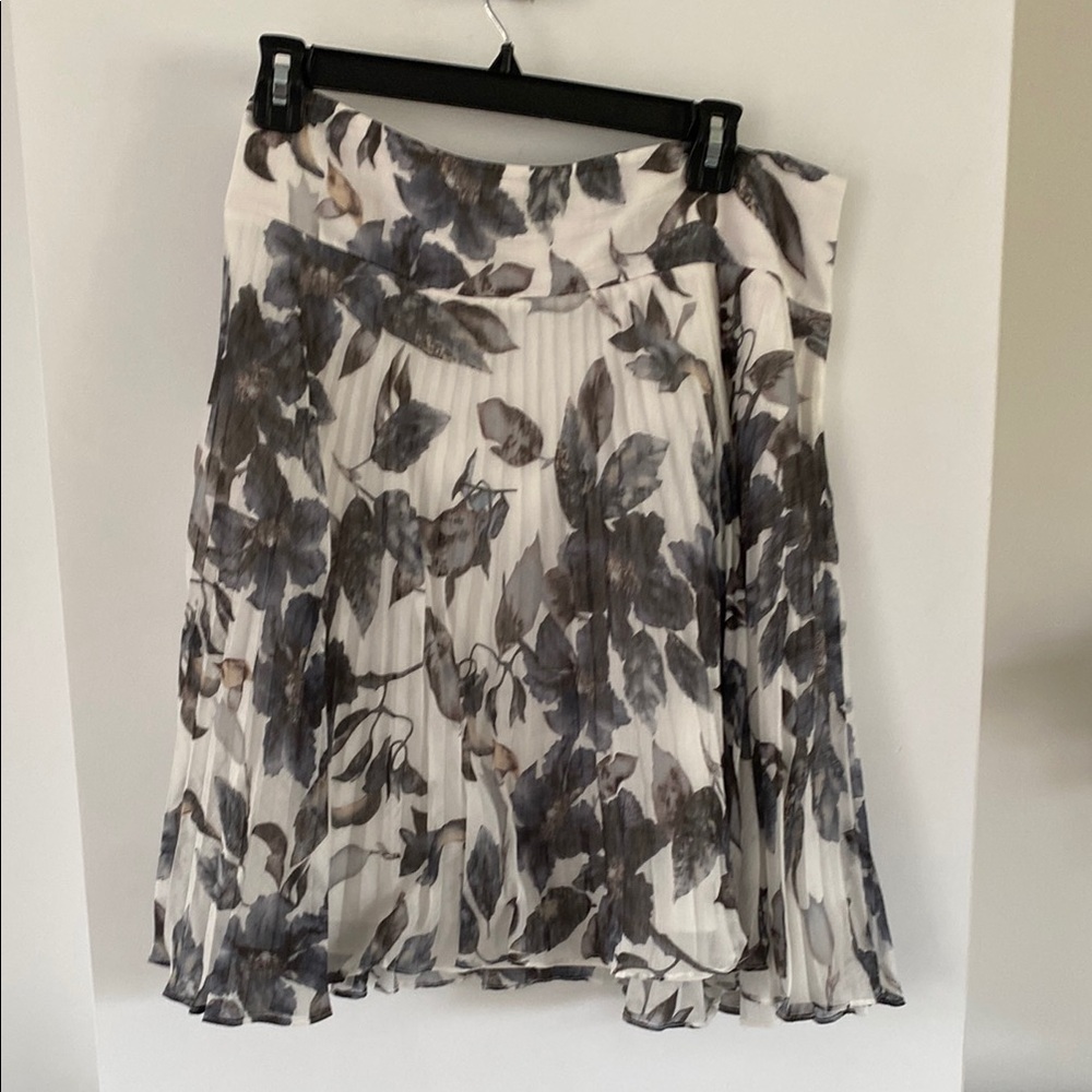 ANN TAYLOR sheer pleated floral print skirt wide waist side zipper 8